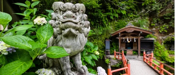 銭洗弁財天 宇賀福神社